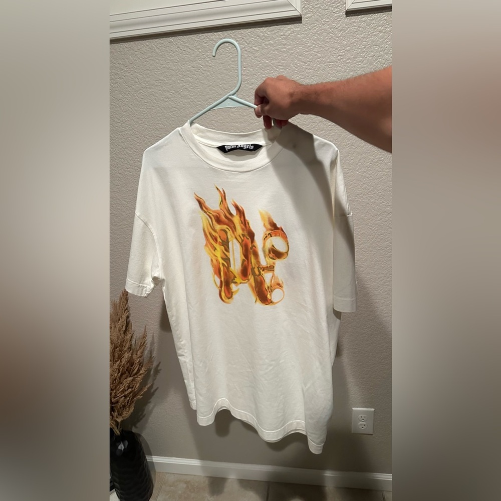PALM ANGELS t-shirt White
Size M fits oversized